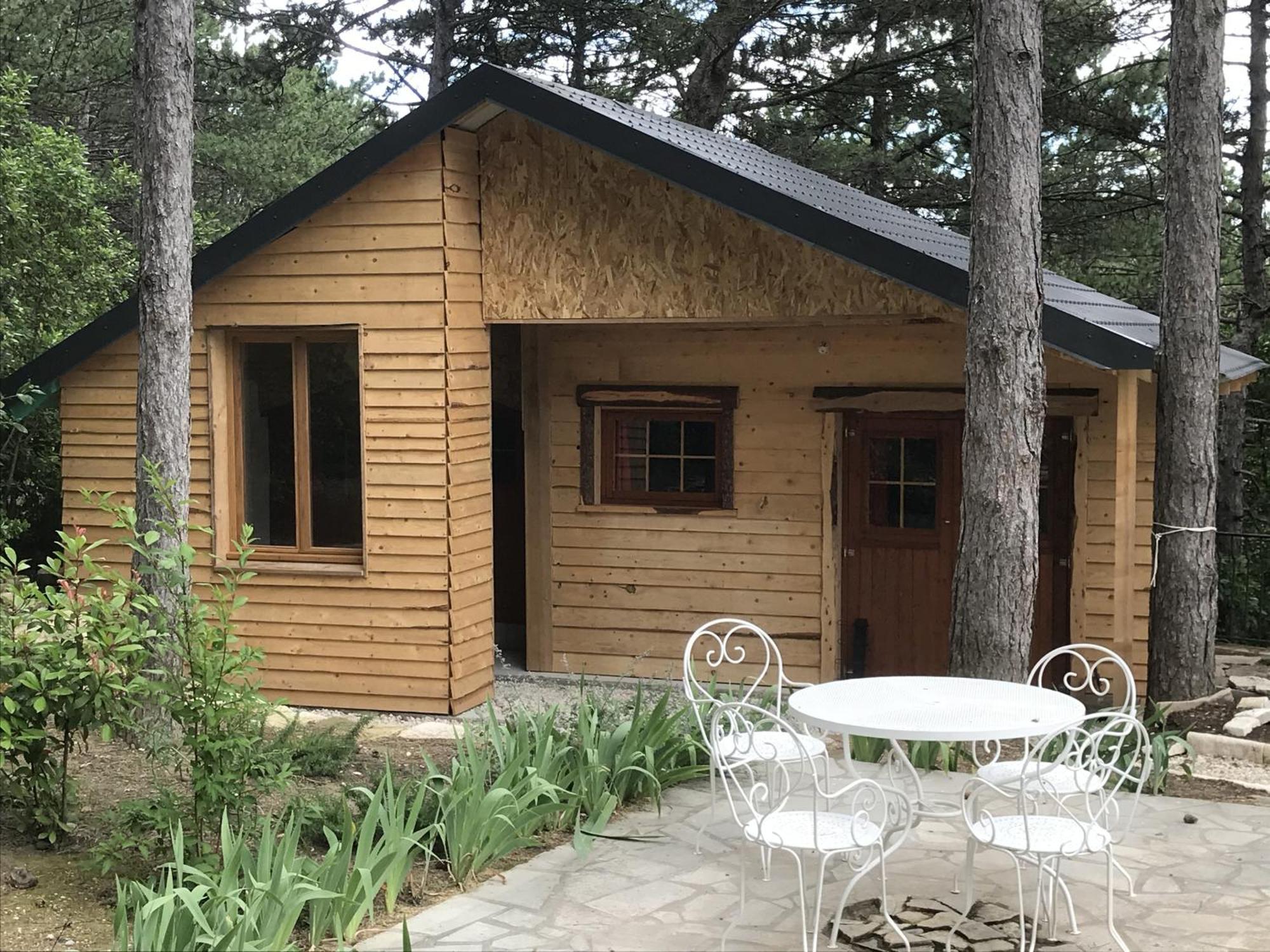 Mas De La Pinede Ex-Les Arbousiers Bed & Breakfast Bollene Room photo